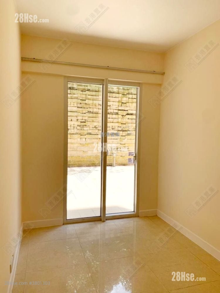 One Beacon Hill Sell 4 Bedrooms , 2 Bathrooms 1,495 ft²