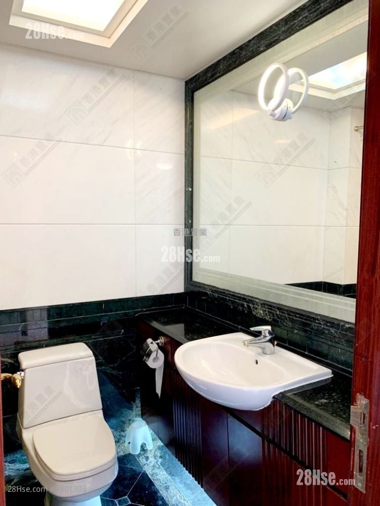 One Beacon Hill Sell 4 Bedrooms , 2 Bathrooms 1,495 ft²