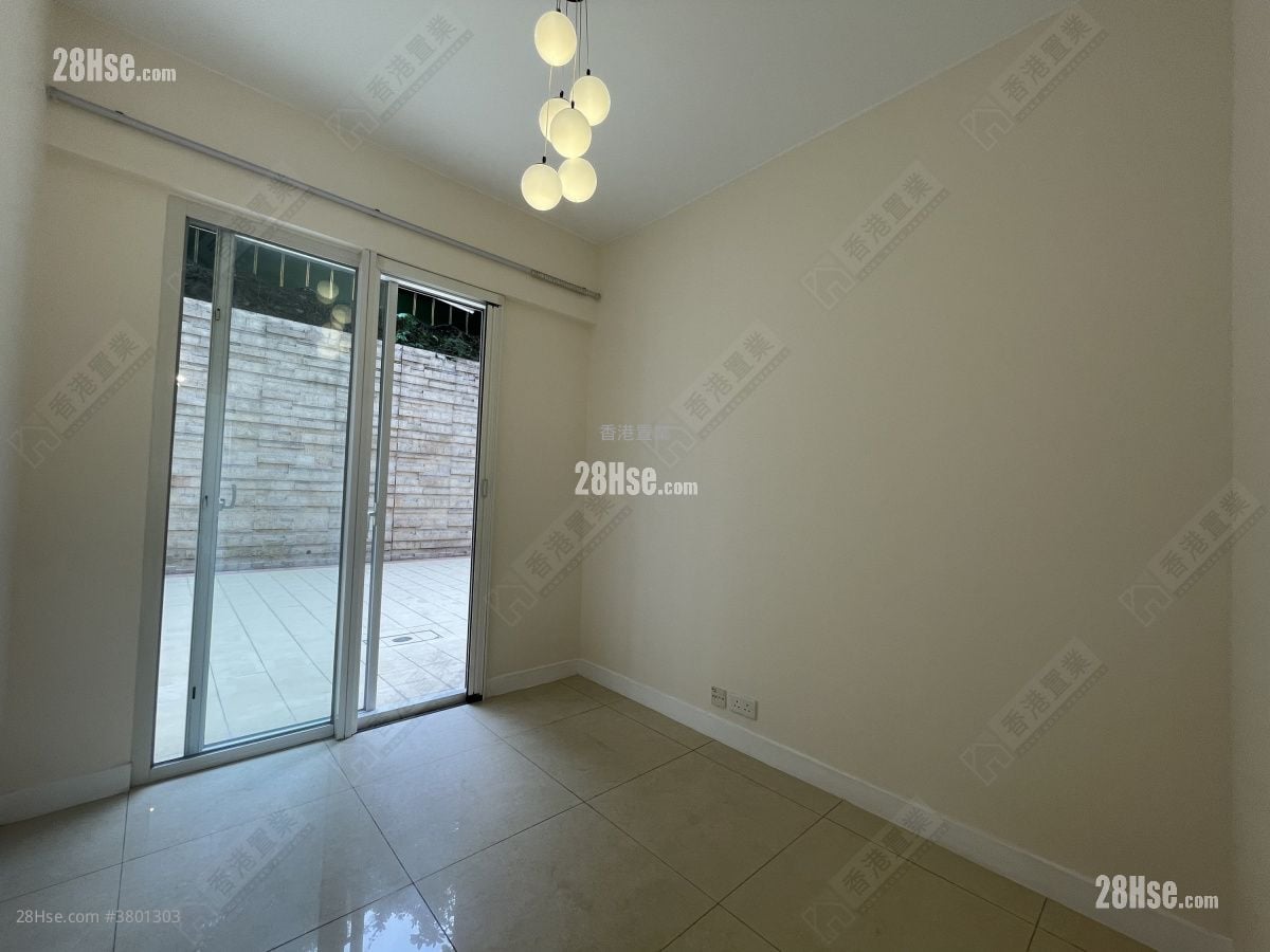 One Beacon Hill Sell 4 Bedrooms , 2 Bathrooms 1,495 ft²