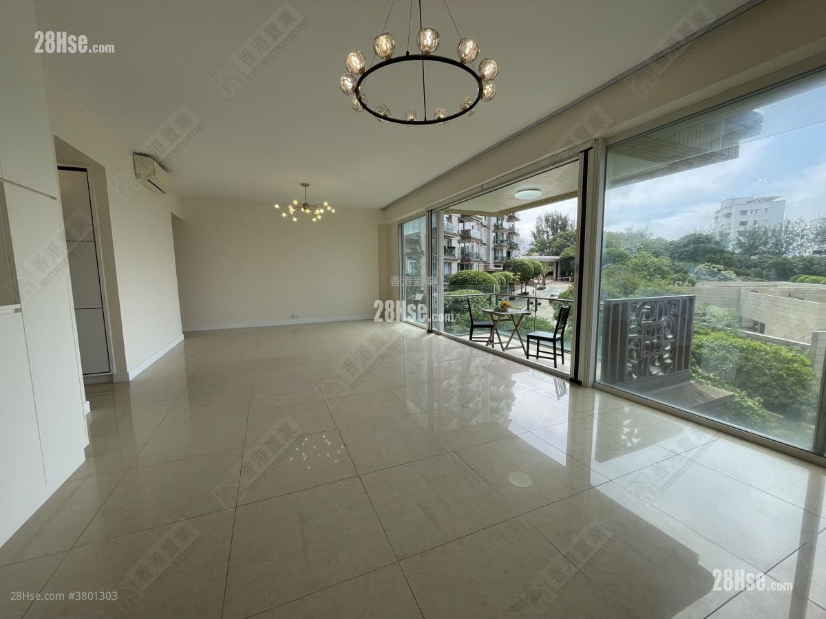 One Beacon Hill Sell 4 Bedrooms , 2 Bathrooms 1,495 ft²