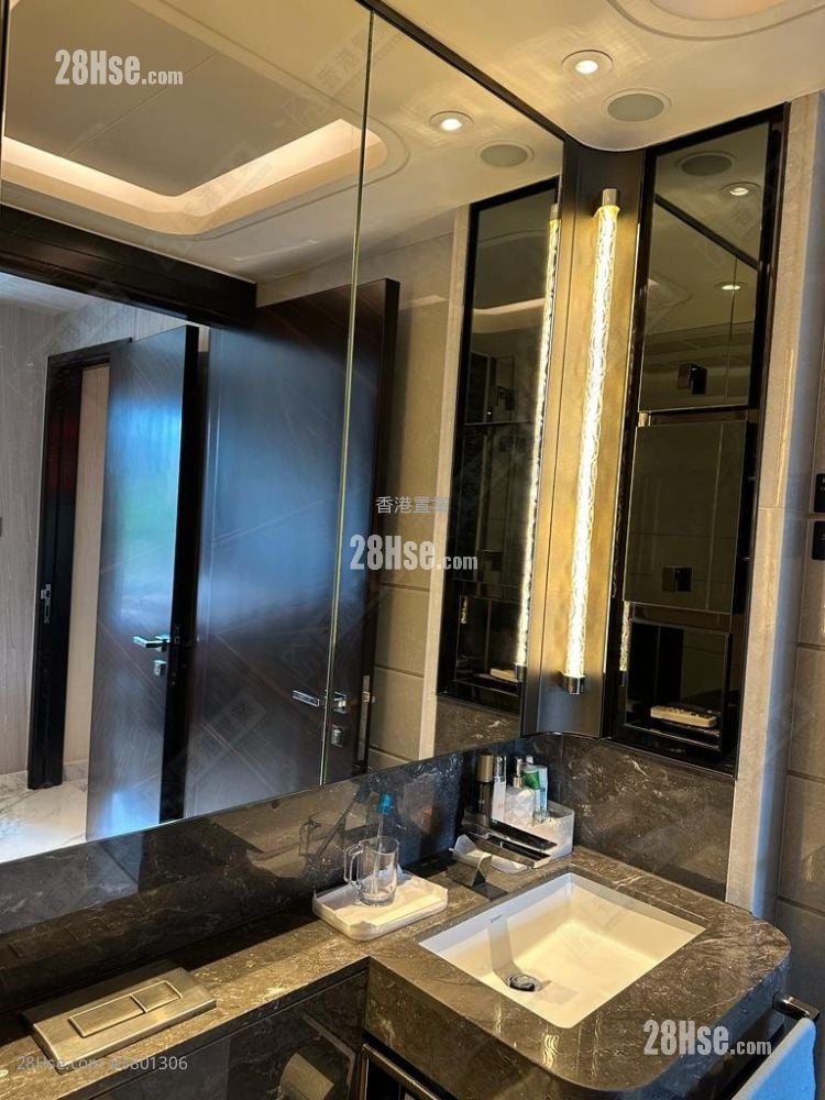 Ultima Sell 3 Bedrooms , 3 Bathrooms 1,143 ft²