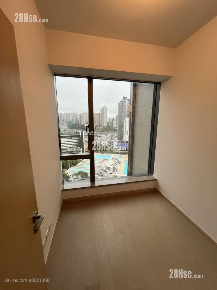 港岛南岸 租盘 3 房 , 2 浴室 941 平方尺