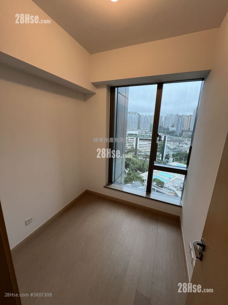 港岛南岸 租盘 3 房 , 2 浴室 941 平方尺