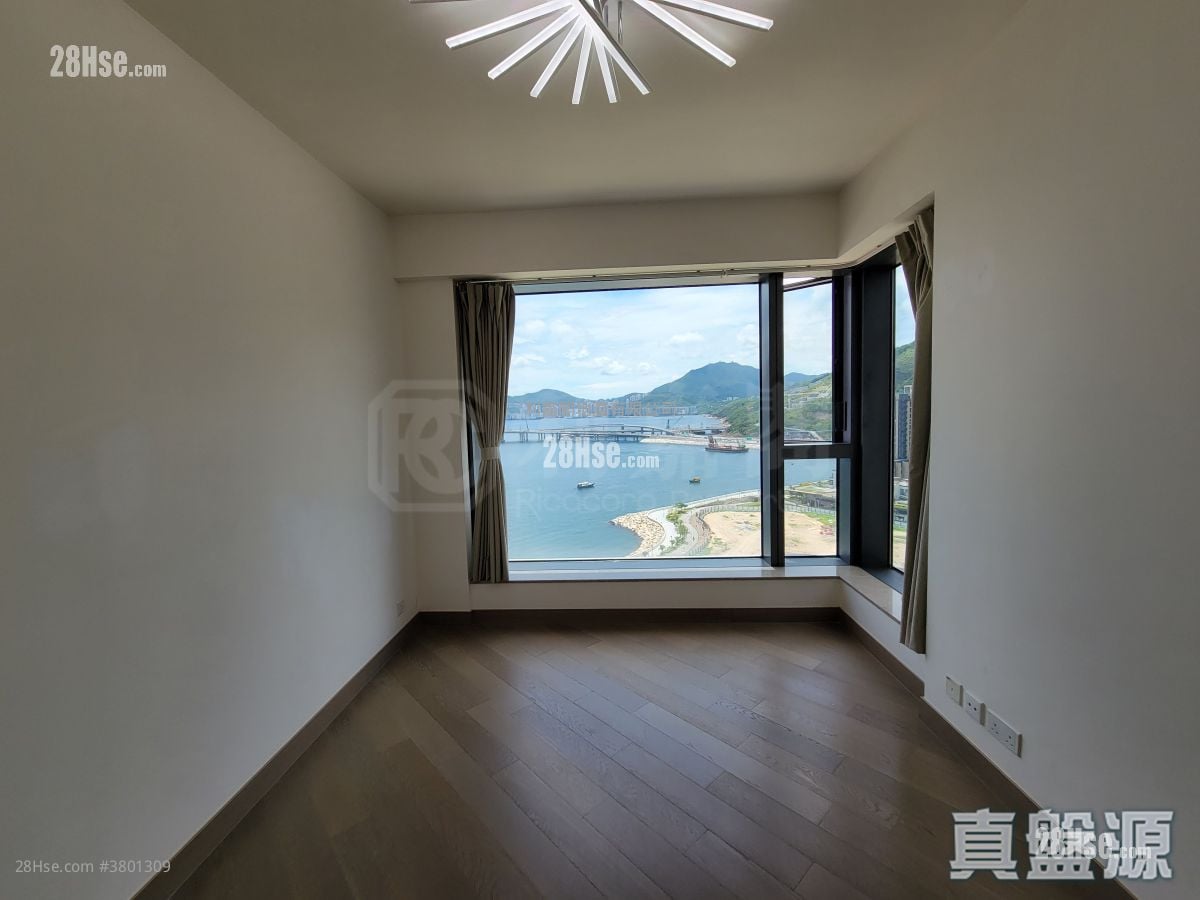 天晋 售盘 4 房 949 平方尺