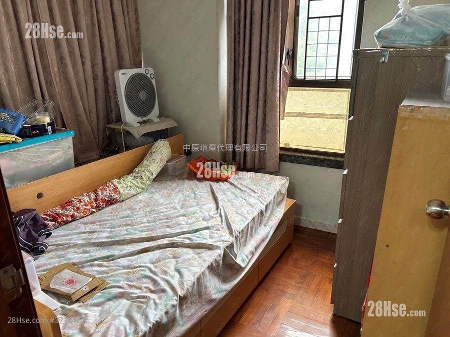 兆群大厦 售盘 2 房 , 1 浴室 306 平方尺