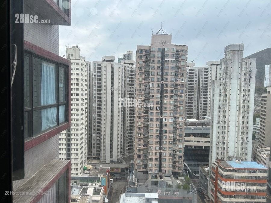 兆群大厦 售盘 2 房 , 1 浴室 306 平方尺