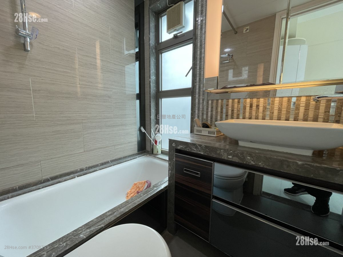 丰滙 售盤 3 房 , 2 浴室 711 平方呎