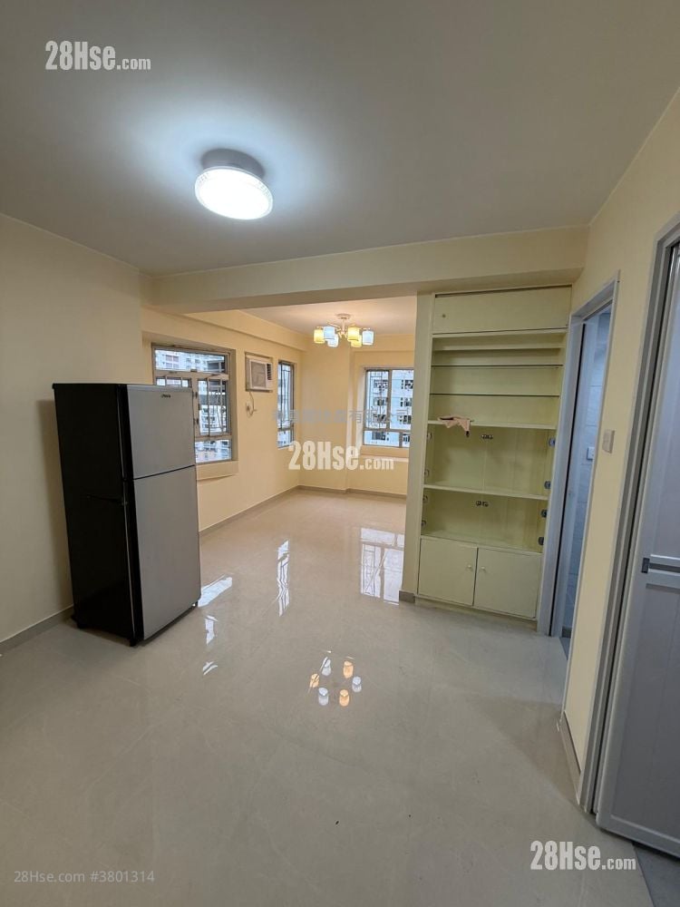 Lucky Plaza Rental 1 Bedroom , 1 Bathroom 326 ft²