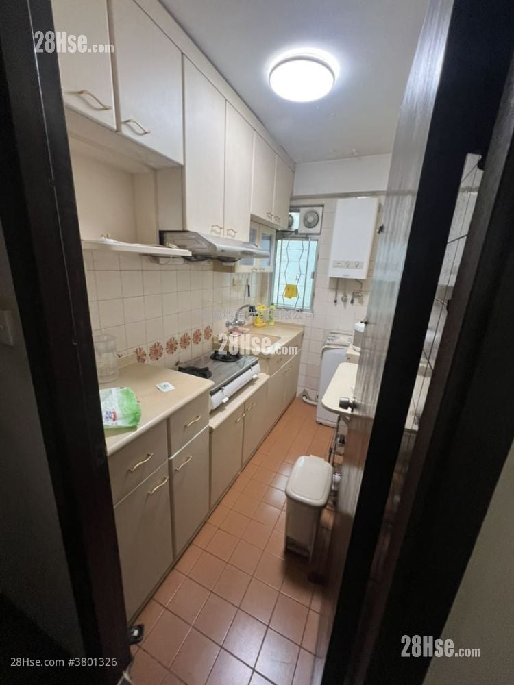 City One Shatin Sell 3 Bedrooms , 1 Bathroom 688 ft²