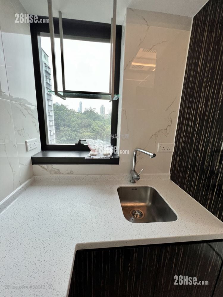 高山18 租盘 1 房 , 1 浴室 318 平方尺