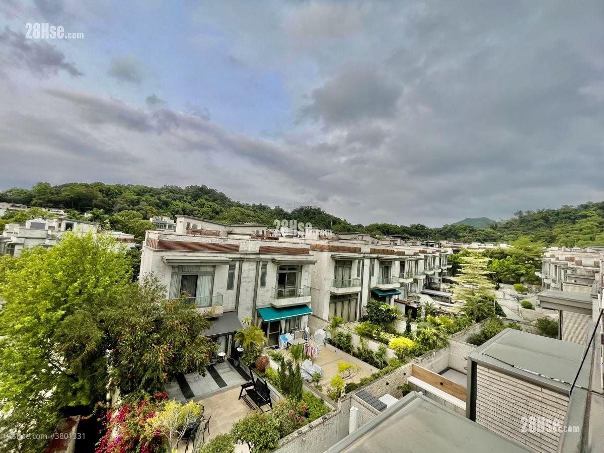 The Green Sell 3 Bedrooms 1,315 ft²