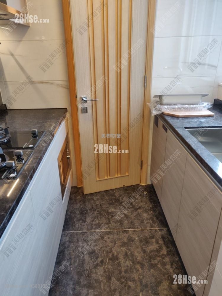 Ocean Pride Sell 3 Bedrooms , 2 Bathrooms 761 ft²