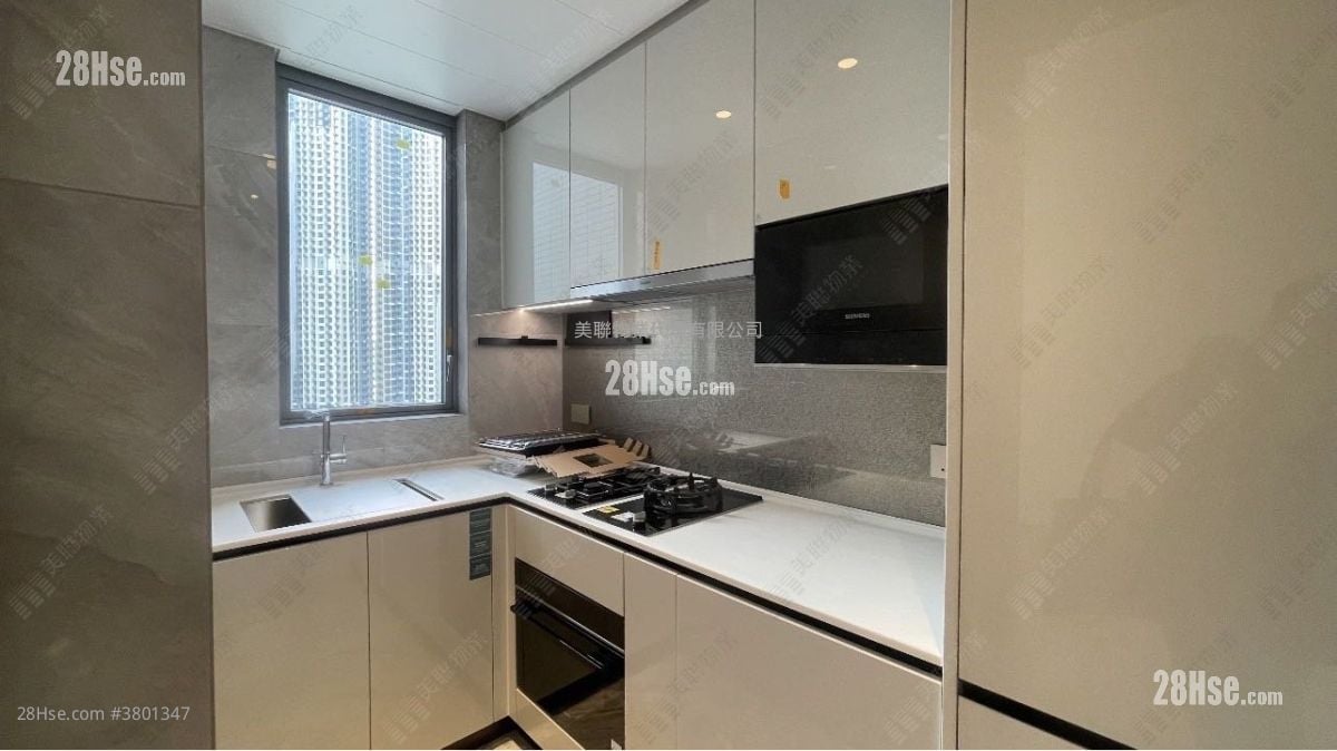 Seasons Place Rental 665 ft²