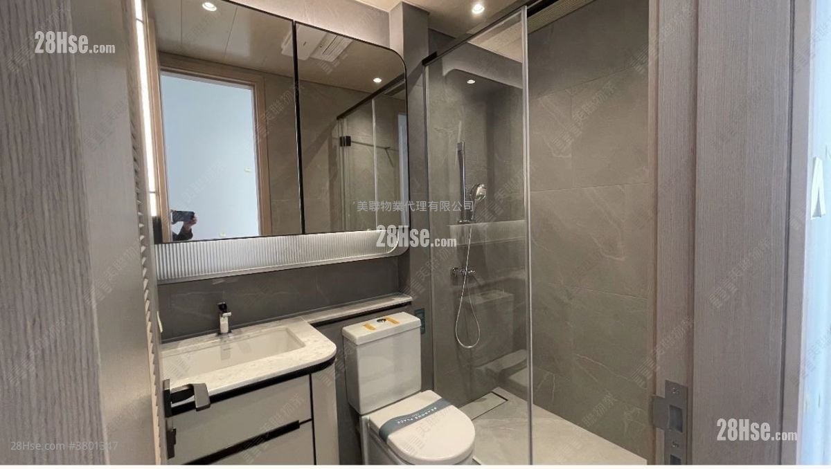 Seasons Place Rental 665 ft²