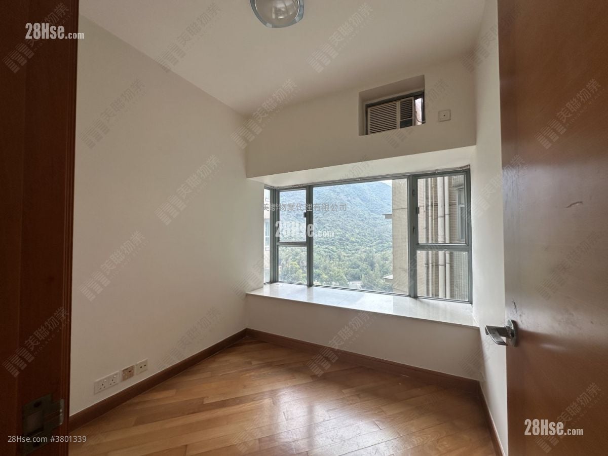 蓝天海岸 售盘 3 房 781 平方尺