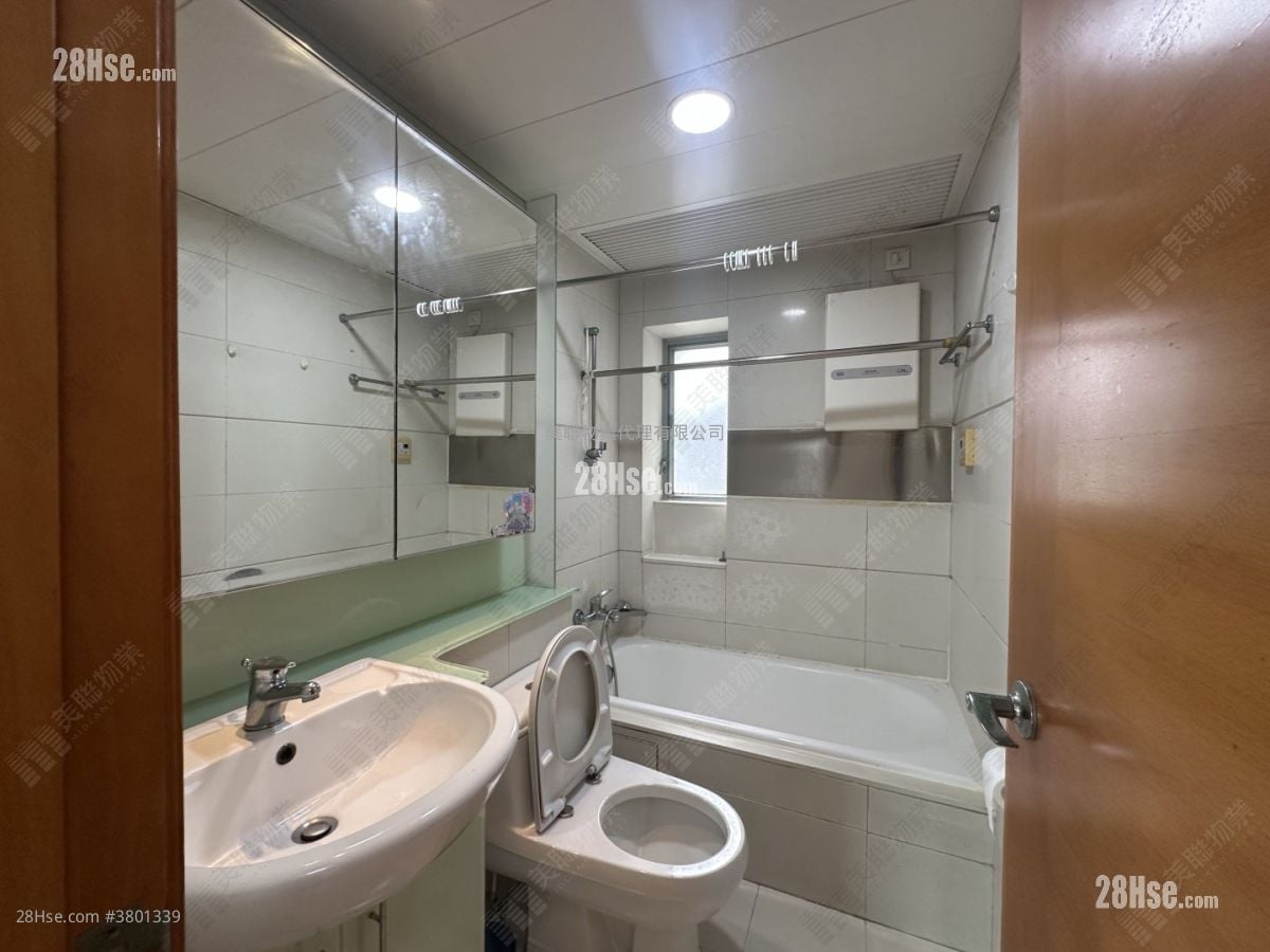 蓝天海岸 售盘 3 房 781 平方尺