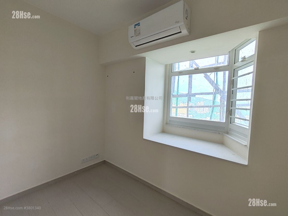 Scenery Garden Sell 3 Bedrooms , 2 Bathrooms 1,008 ft²