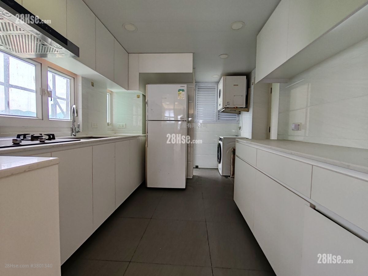 Scenery Garden Sell 3 Bedrooms , 2 Bathrooms 1,008 ft²