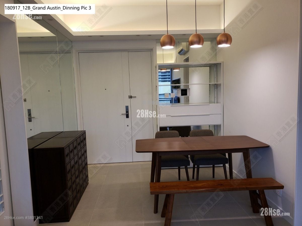 Grand Austin Sell 2 Bedrooms , 2 Bathrooms 580 ft²