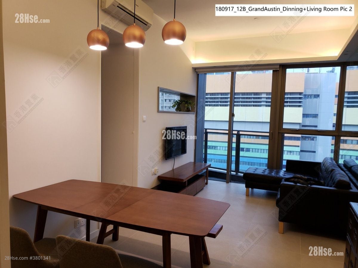 Grand Austin Sell 2 Bedrooms , 2 Bathrooms 580 ft²