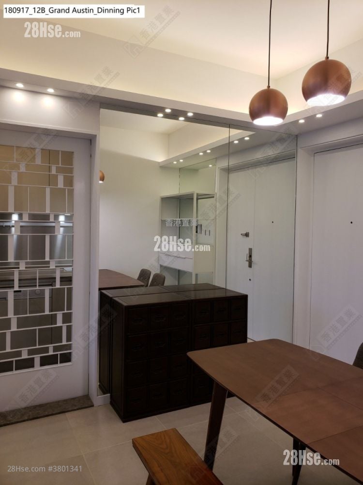 Grand Austin Sell 2 Bedrooms , 2 Bathrooms 580 ft²