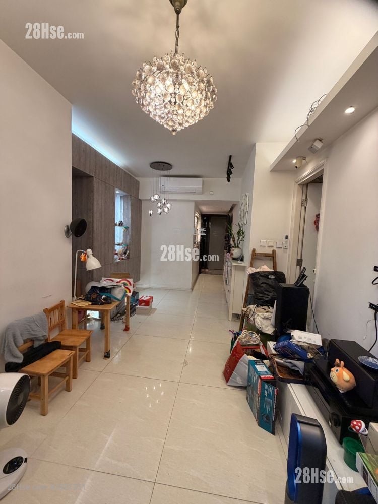 Trinity Towers Rental 3 Bedrooms , 1 Bathroom 599 ft²