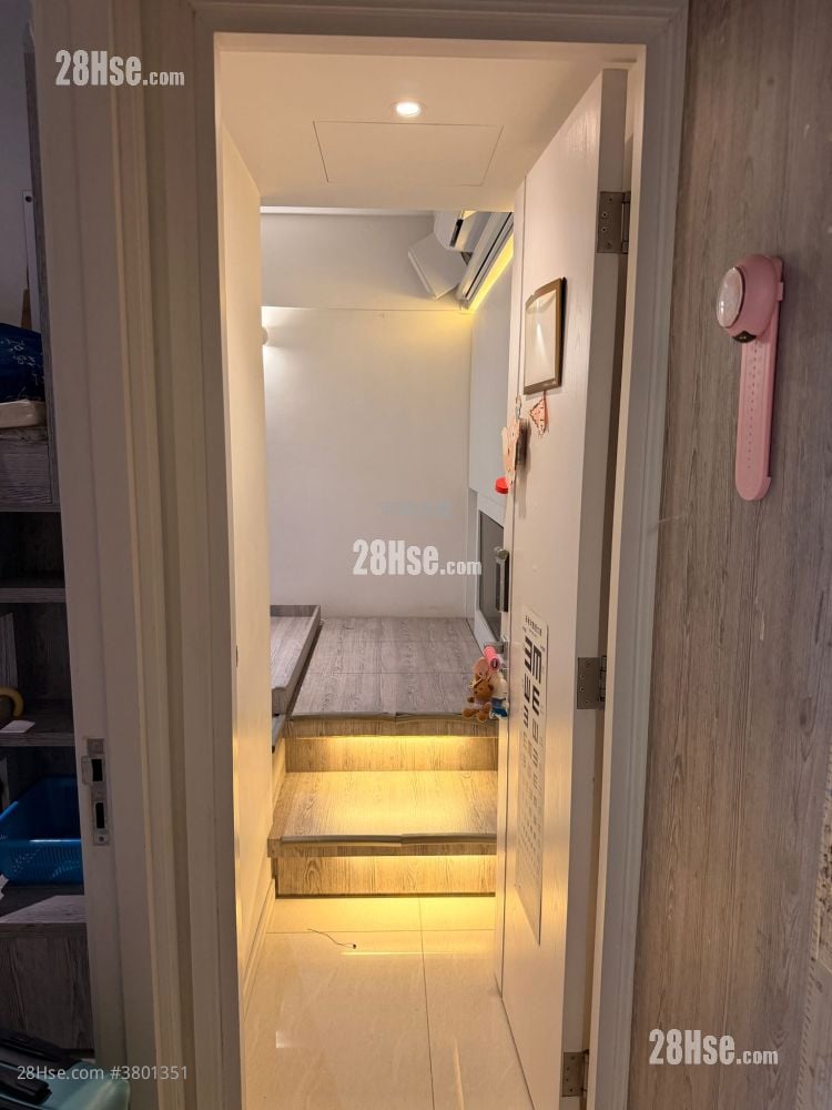 Trinity Towers Rental 3 Bedrooms , 1 Bathroom 599 ft²