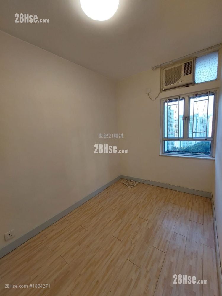 Hong Tin Court Rental 2 Bedrooms , 1 Bathroom 400 ft²