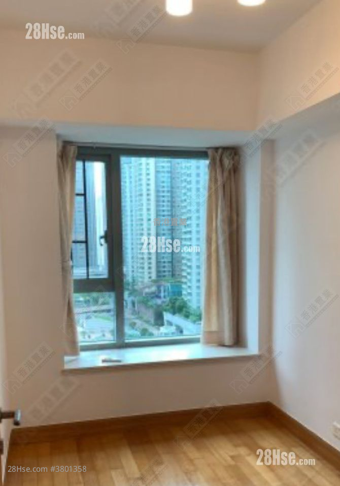 君临天下 售盘 3 房 , 2 浴室 1,015 平方尺