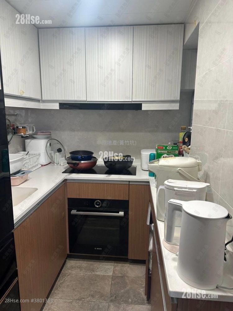 South Horizons Sell 2 Bedrooms , 1 Bathroom 545 ft²