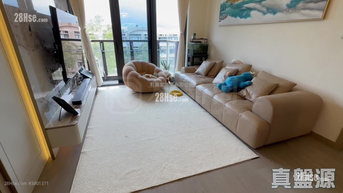 Villa Lucca Sell 3 Bedrooms , 2 Bathrooms 1,187 ft²