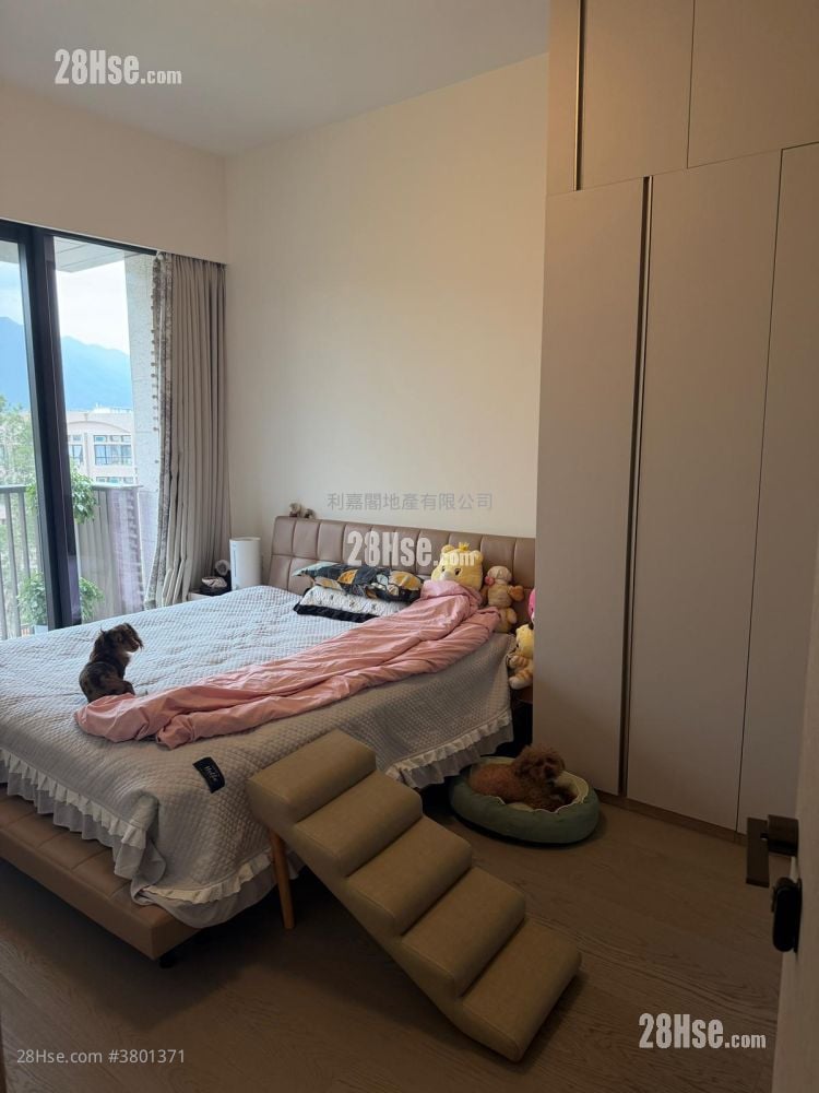 Villa Lucca Sell 3 Bedrooms , 2 Bathrooms 1,187 ft²