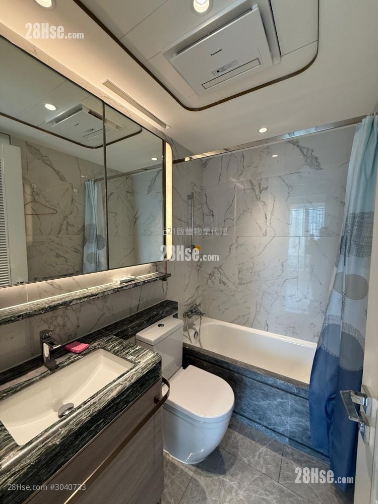 Monaco Rental 3 Bedrooms , 1 Bathroom 678 ft²