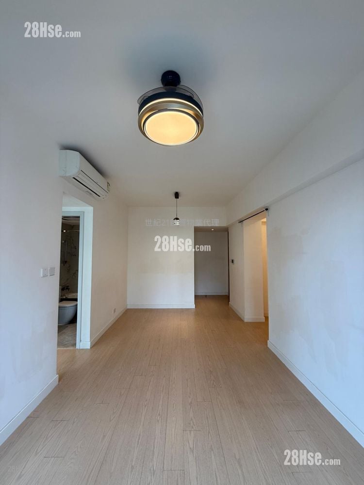 Monaco Rental 3 Bedrooms , 1 Bathroom 678 ft²