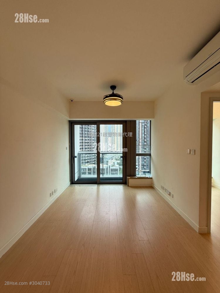 Monaco Rental 3 Bedrooms , 1 Bathroom 678 ft²