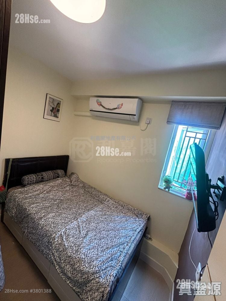 Mei Foo Sun Chuen Sell 3 Bedrooms , 2 Bathrooms 804 ft²