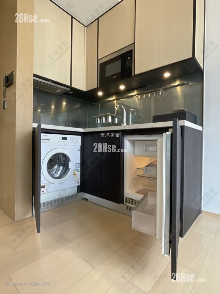 Eltanin Square Mile Rental 252 ft²