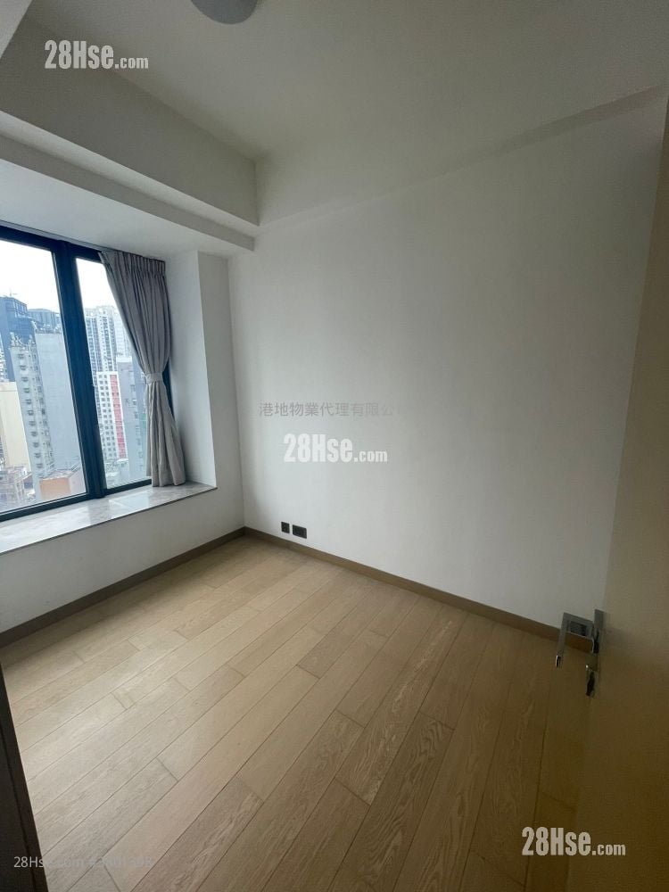 维峯 租盘 1 房 , 1 浴室 284 平方尺