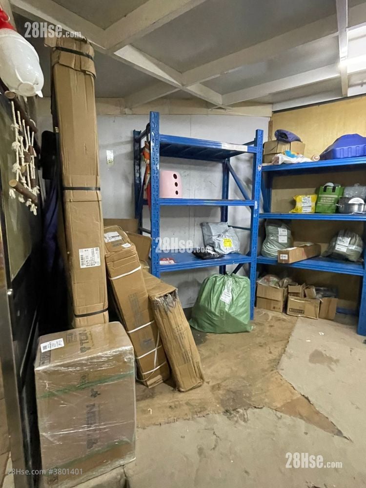 Tze Tin Tsuen Rental 400 ft²