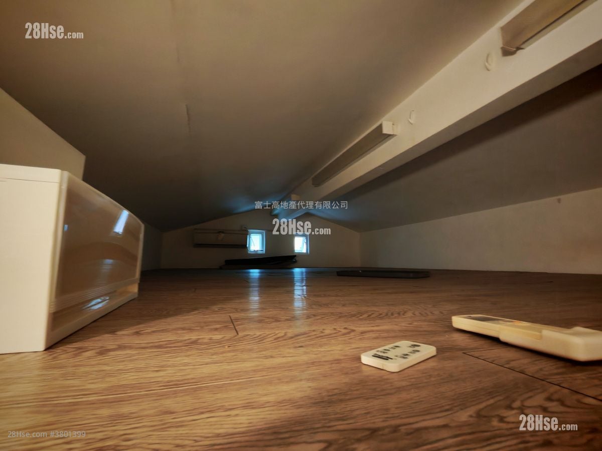 Fairview Park Rental 3 Bedrooms , 2 Bathrooms 848 ft²