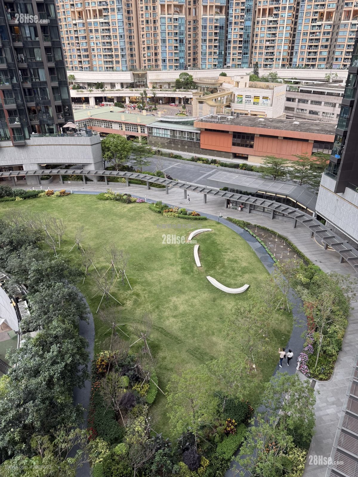 The Arles Rental 346 ft²