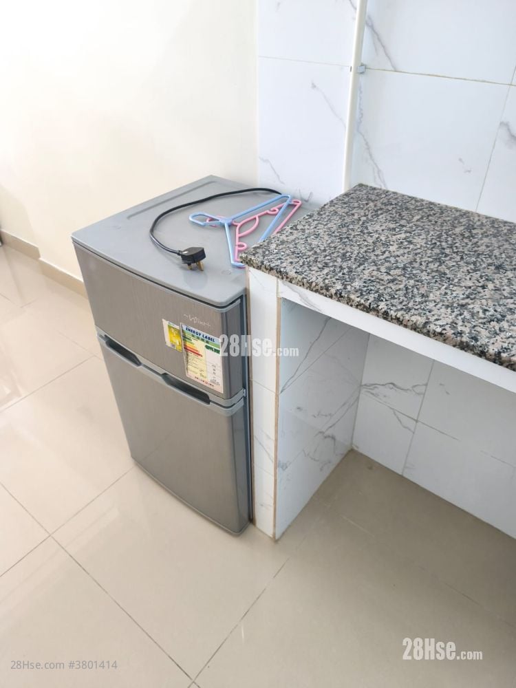 唐楼 租盘 160 平方尺