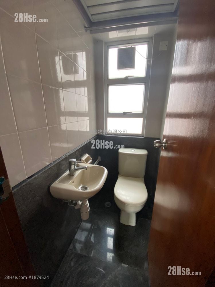 Tak Lee Court Rental 3 Bedrooms , 2 Bathrooms