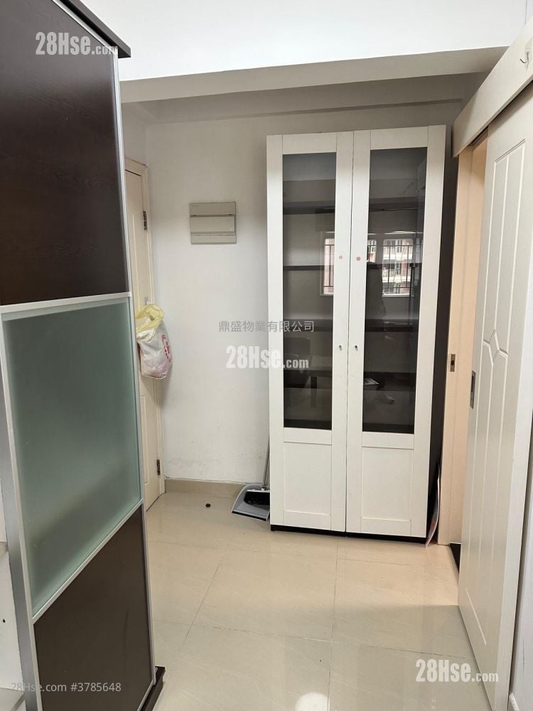 Fu Yuen Rental Studio , 1 Bathroom 246 ft²