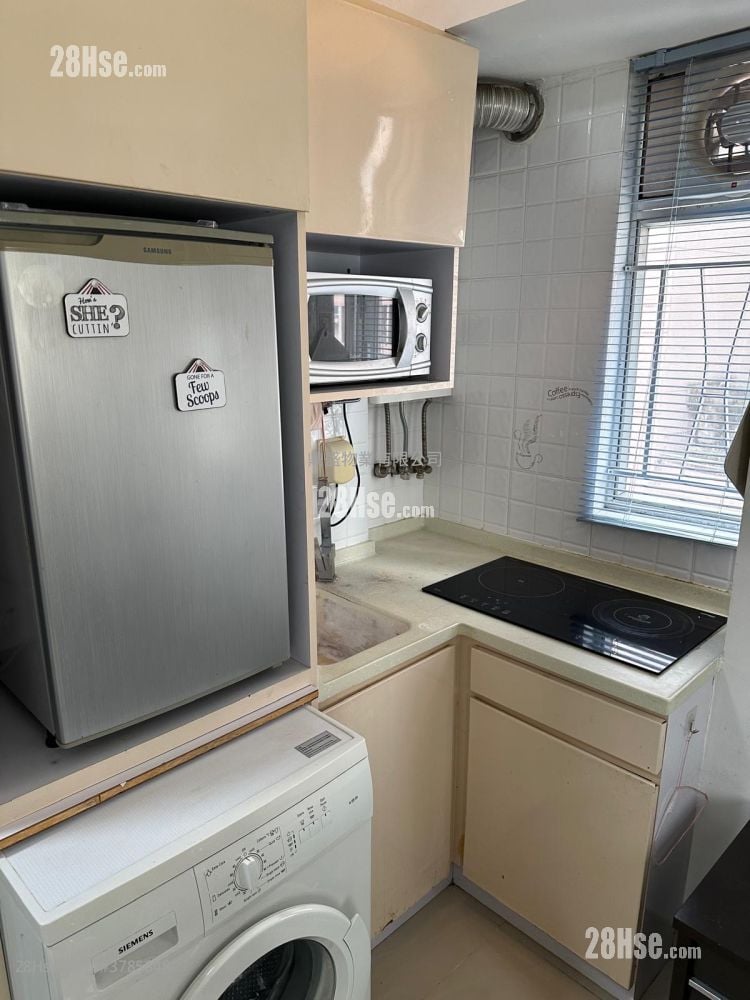 Fu Yuen Rental Studio , 1 Bathroom 246 ft²