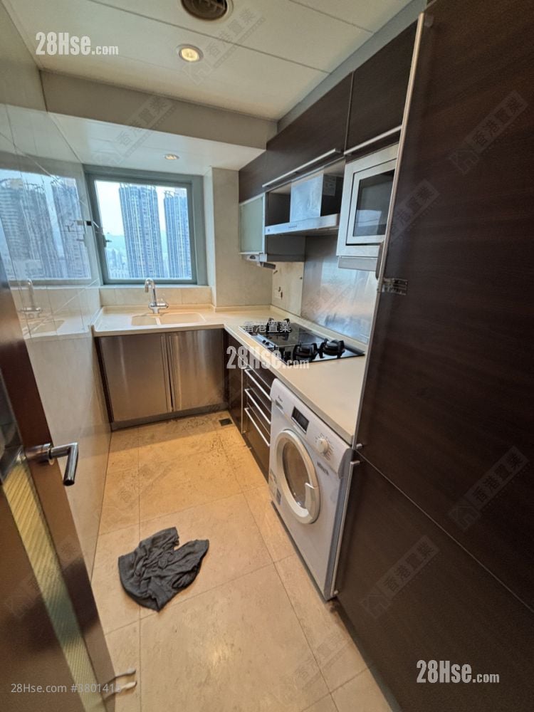 君临天下 售盘 2 房 , 2 浴室 755 平方尺