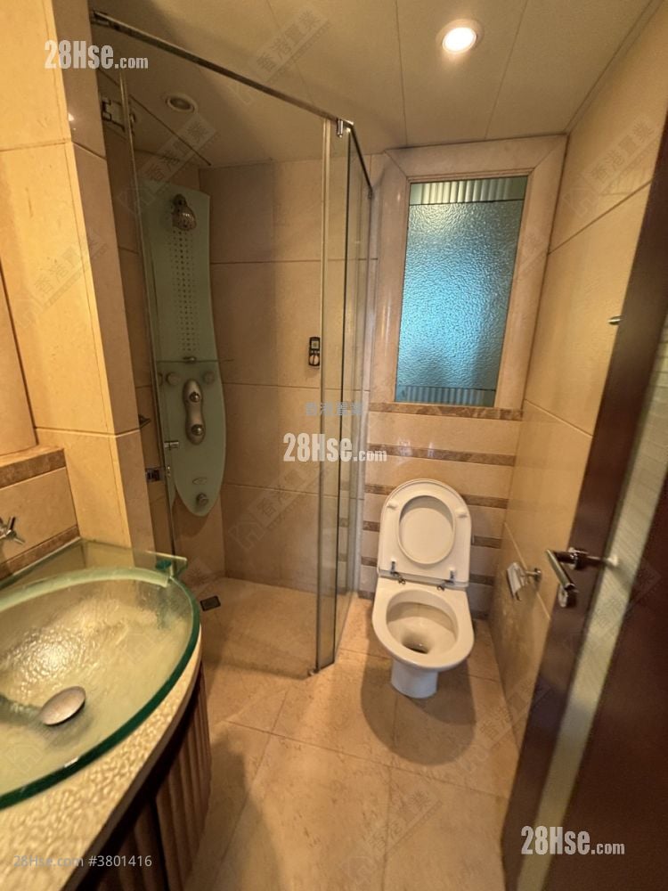 君临天下 售盘 2 房 , 2 浴室 755 平方尺