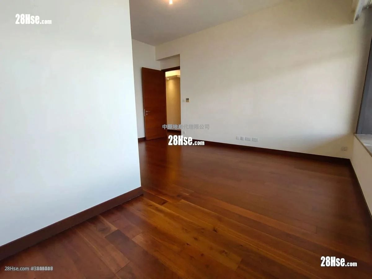 The Westminster Terrace Sell 4 Bedrooms , 4 Bathrooms 2,527 ft²