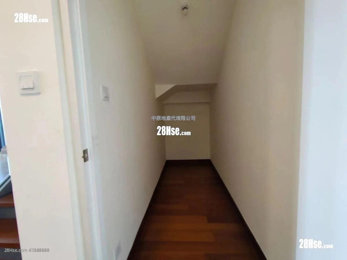 The Westminster Terrace Sell 4 Bedrooms , 4 Bathrooms 2,527 ft²