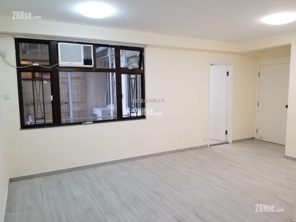 Pokfulam Gardens Rental 3 Bedrooms , 1 Bathroom 702 ft²